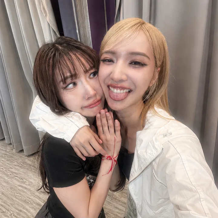 @.trixi_e