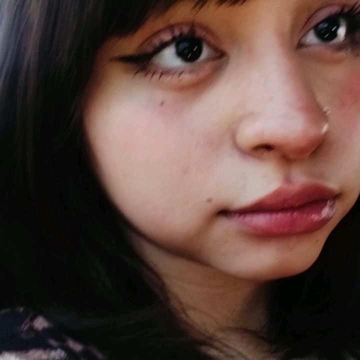 vick_kiss