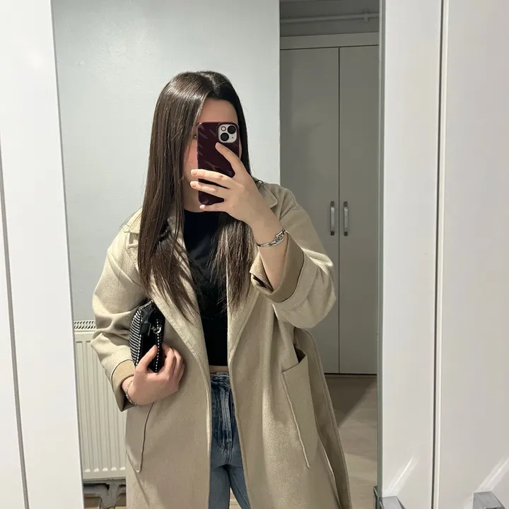 azrakrslnn