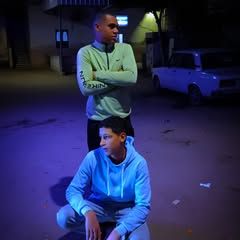 user907091873624128