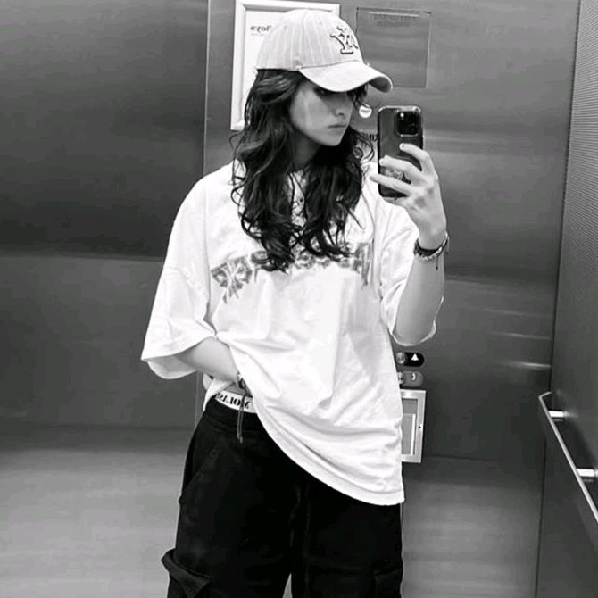 imaginaryvicky_.8