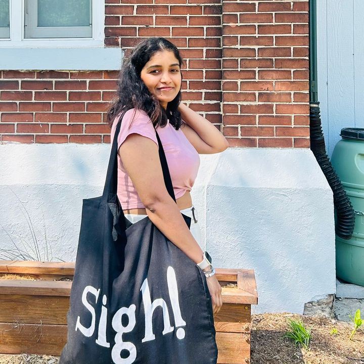 dolly_ama