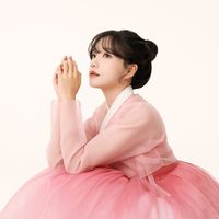 ilovejoyuri__glassy