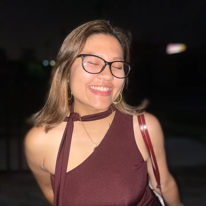 arianabernallz
