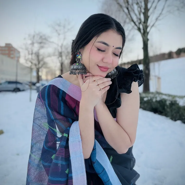 noureenafrosepiya22