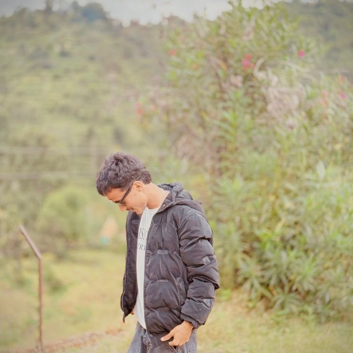 mukacedhamee8