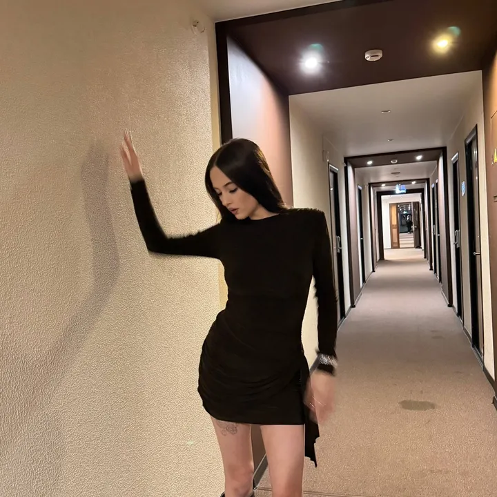 alinohka__01