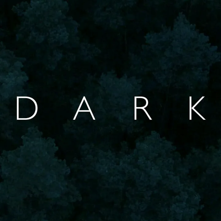 dark.com03