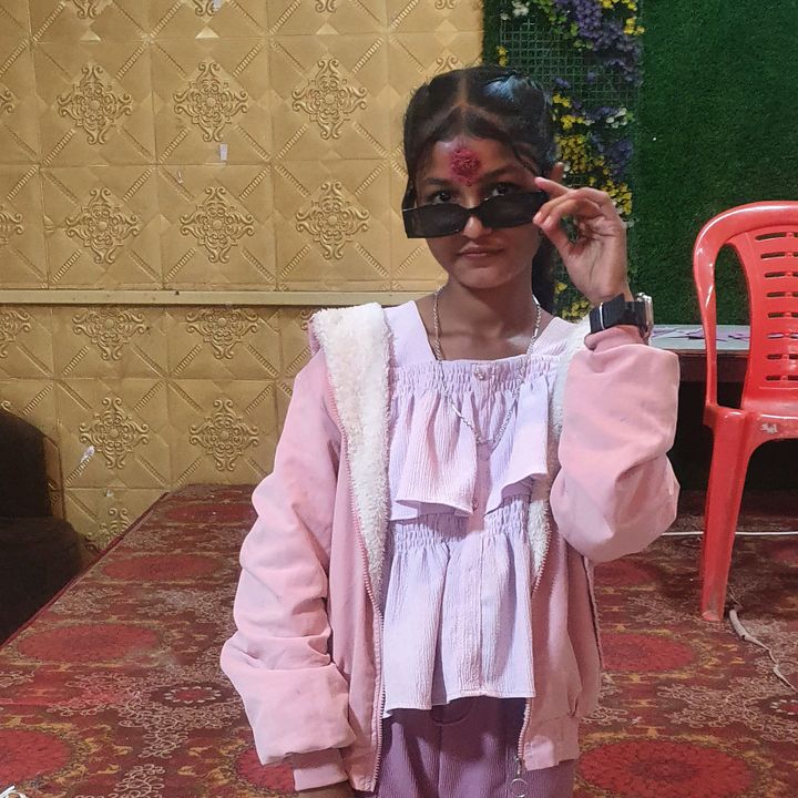 sweta..sah...15