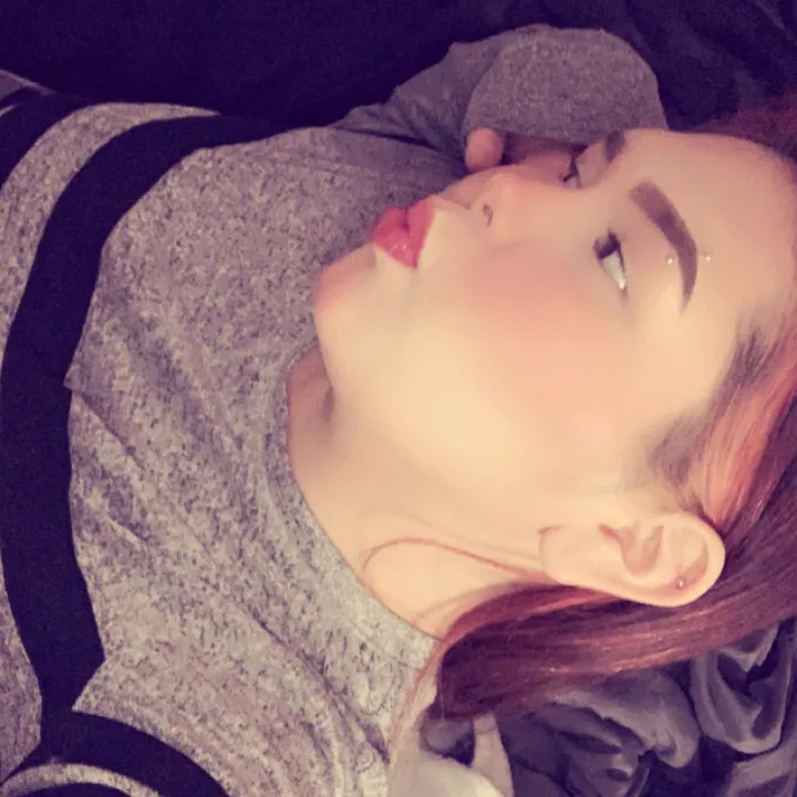 talia26984