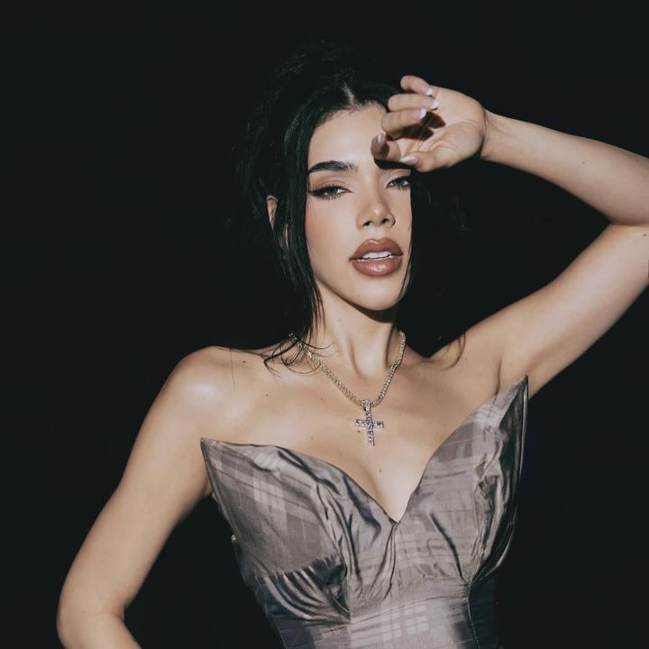 𝙆𝙊𝙎𝙇𝙔𝙍𝙄𝙄𝘾𝙎 - Stripper