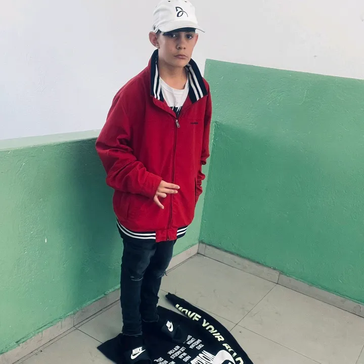 living_crazy138