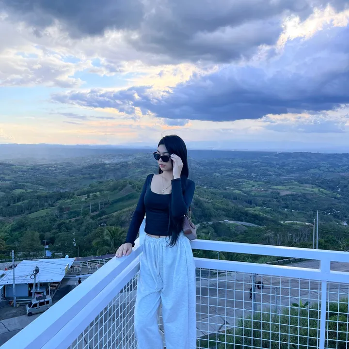 itzshymea