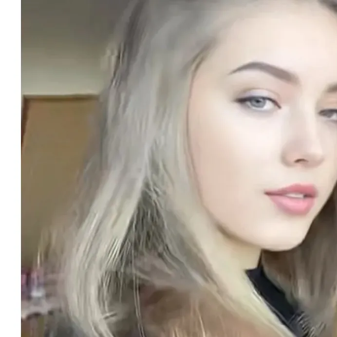 @ellaella030
