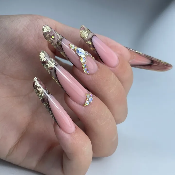 aurylombardo_nailartist