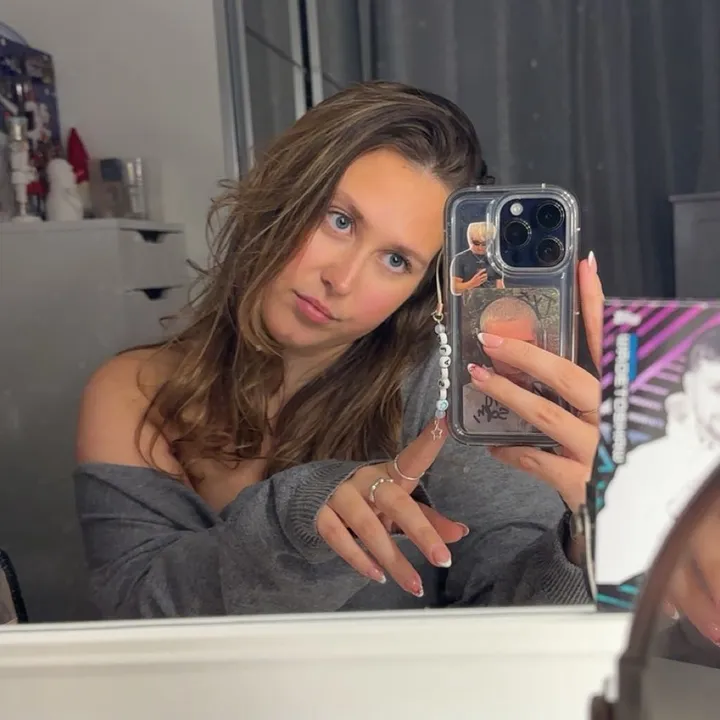 @sophielouspam