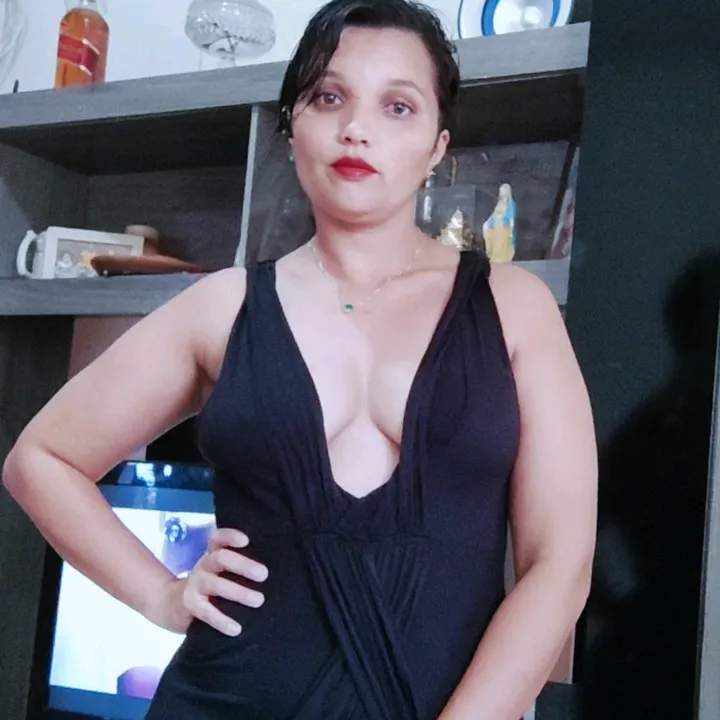 @alinelimas26