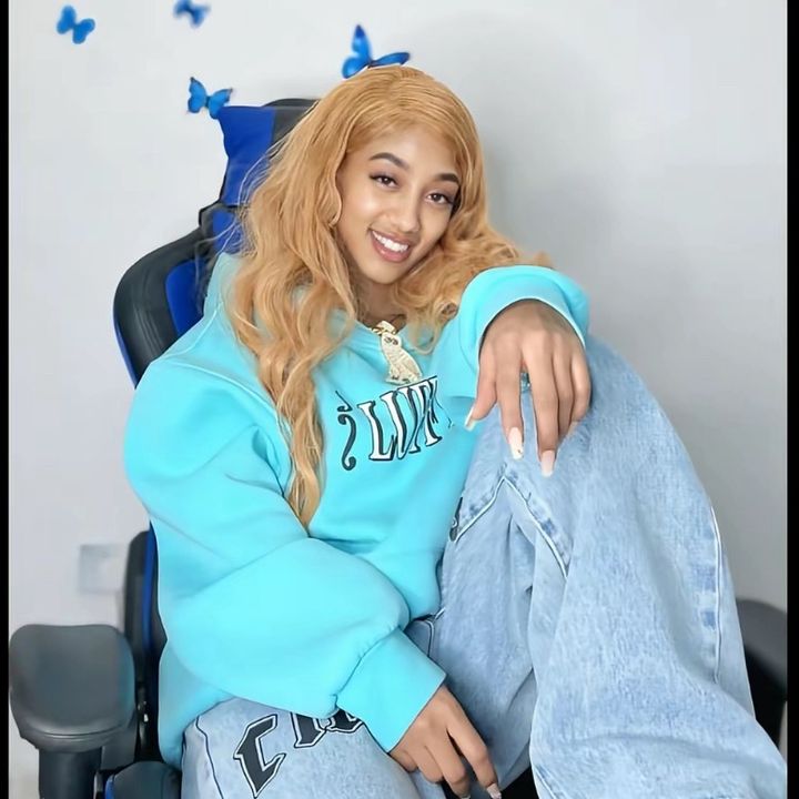jani_fan1