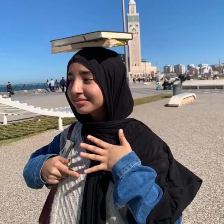 aya_izelgue_official10