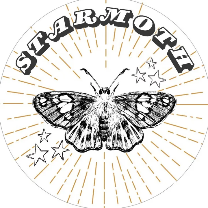 star_moth_