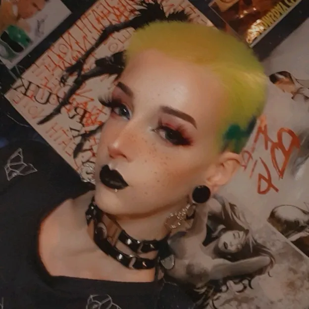 dollyaddams_