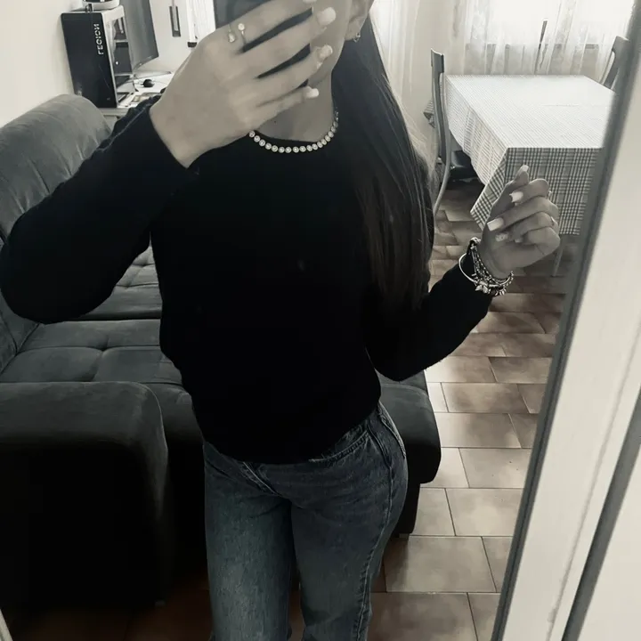 nicole.tessari_
