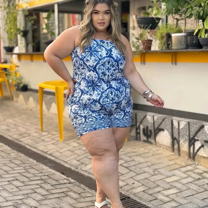 @plussizewoman3