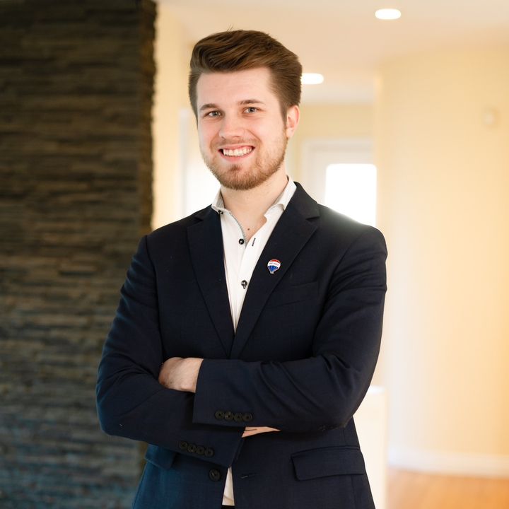 @jeremysellsyeg