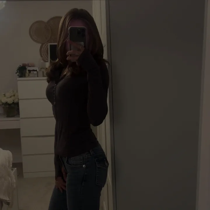 52_mona