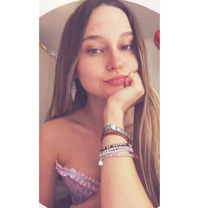 la.ele0nora