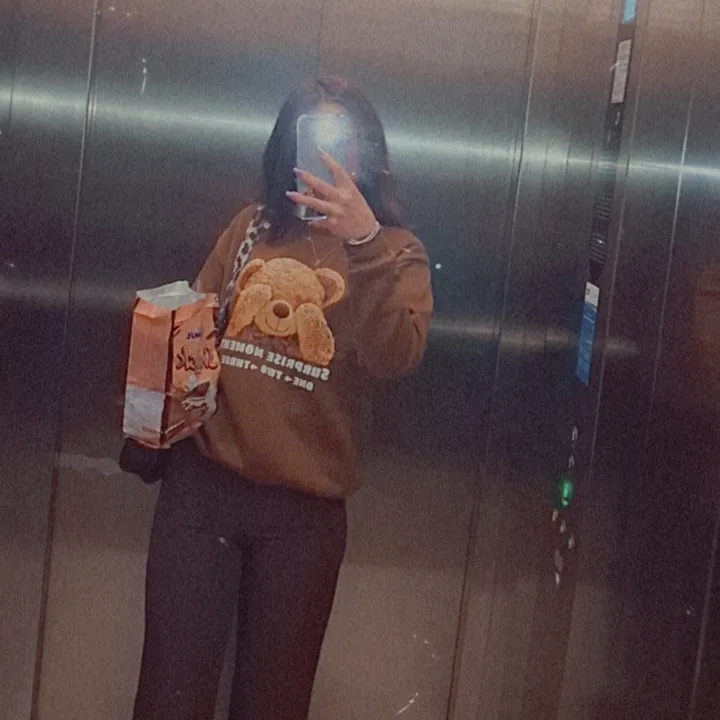 ariana_16025