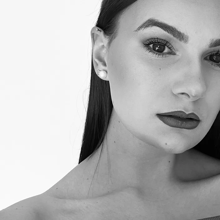 taniaveelez