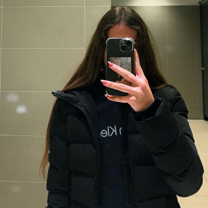 hristinaa64