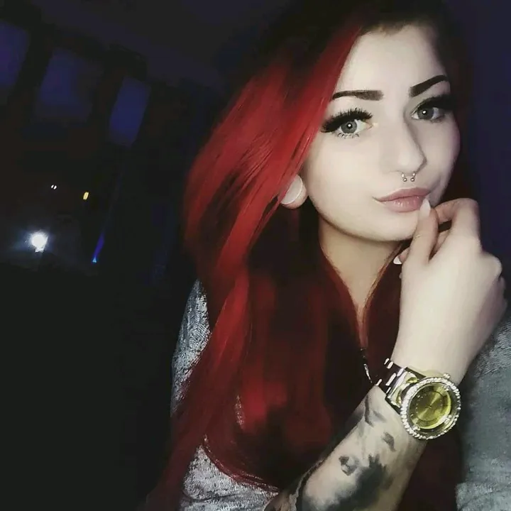 red_hair_21
