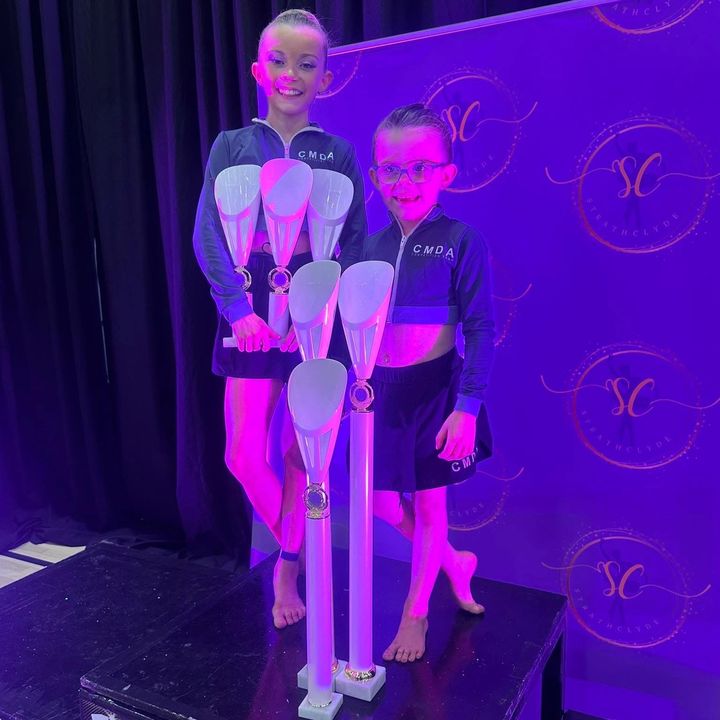 dancers.avalouise_sienna