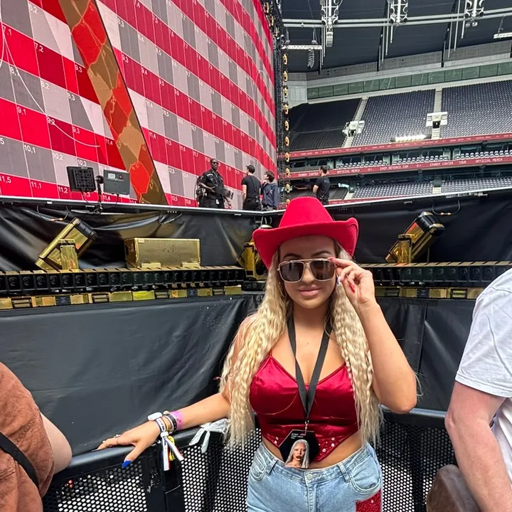 bethanyjadebeyhive