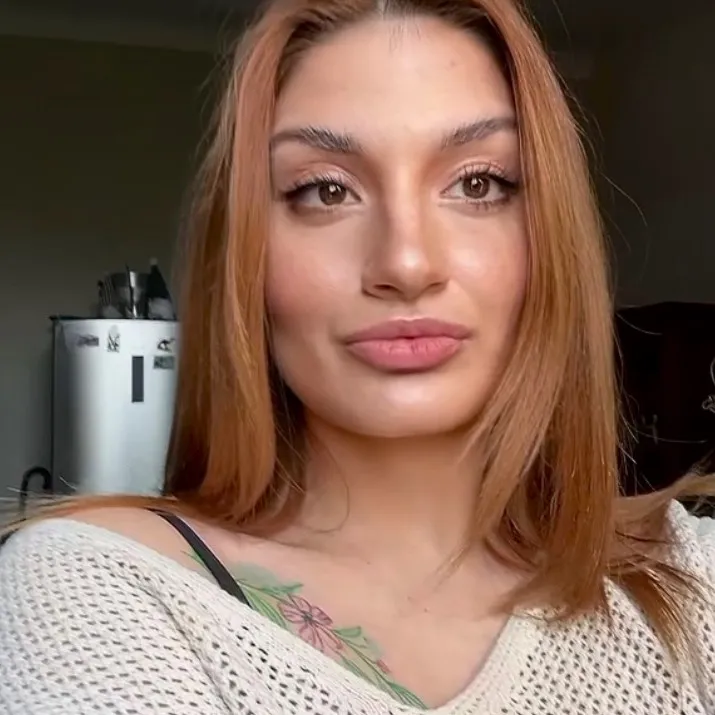 @leila.crush