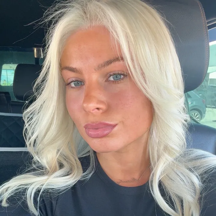 @thatyoungblonde__