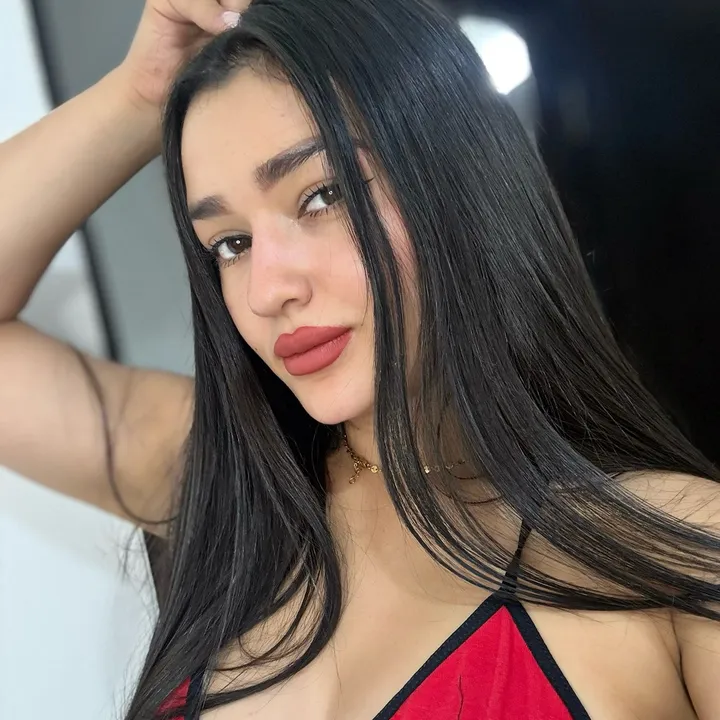 @jessic.bust
