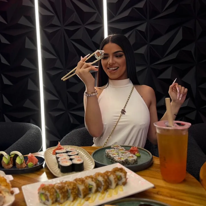 leyna_latina