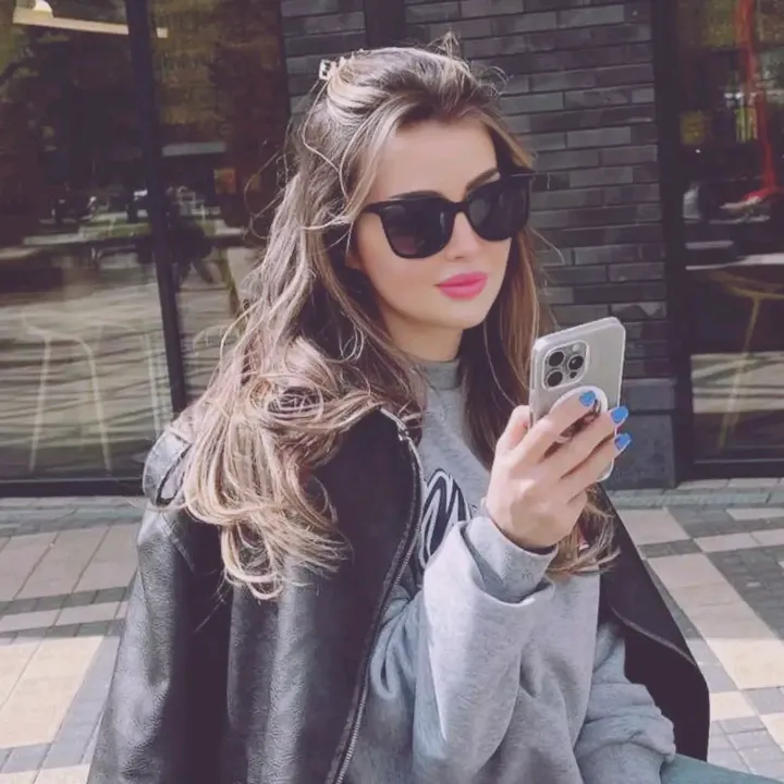 yara.dolores