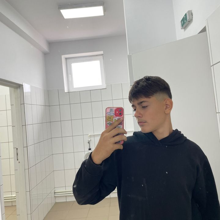 m4r1o690