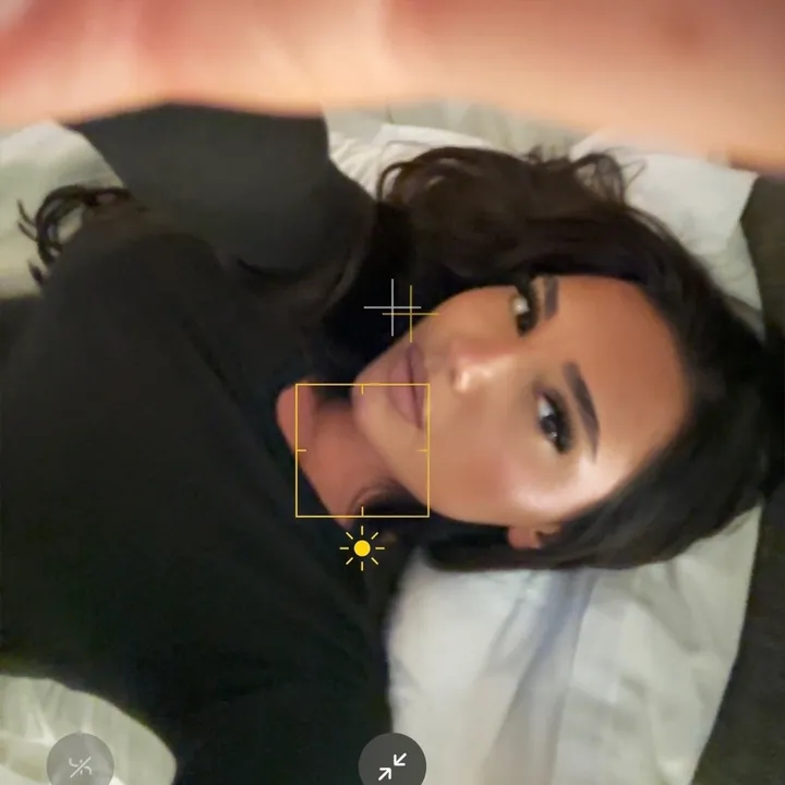 leonora99