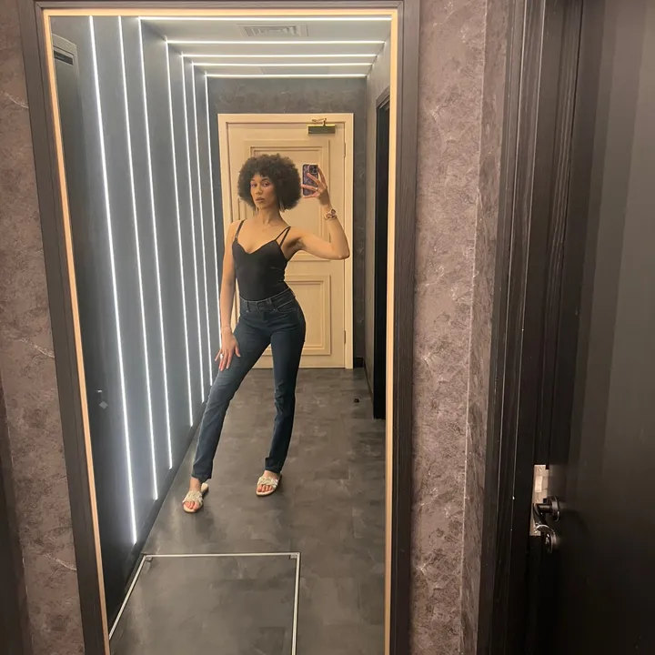 rochethemodel7