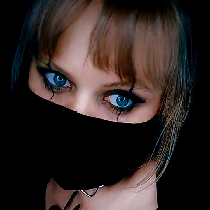 lillith313_cammie