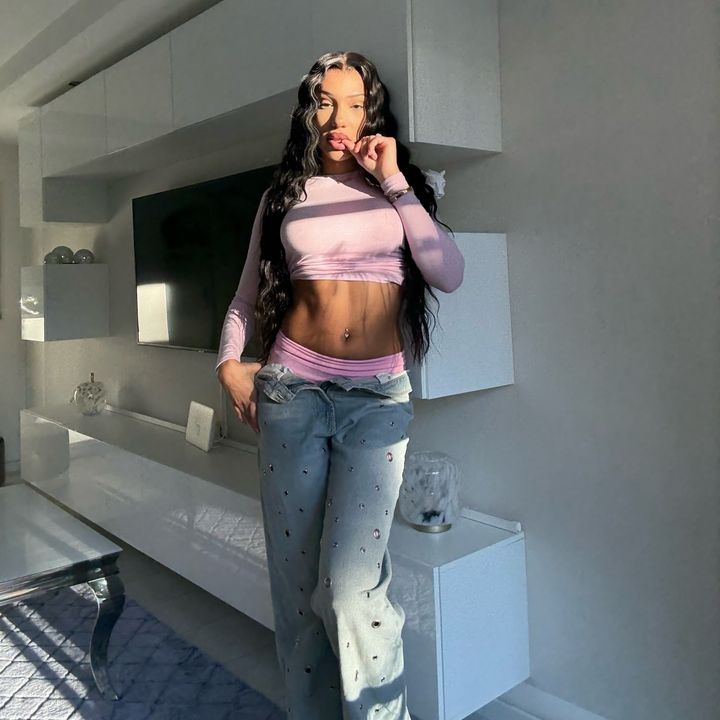 shvniax