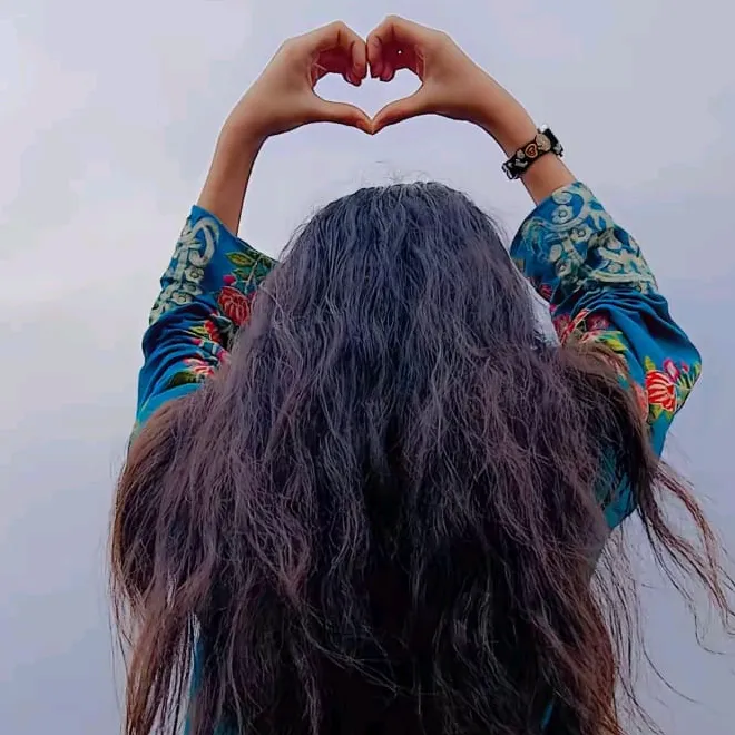 lovelyofficial121