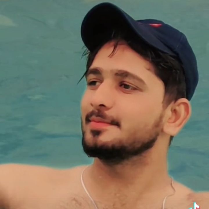 @kamranawaaan