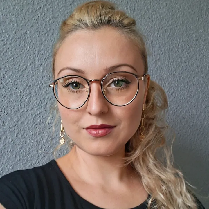 elenaadinasandu