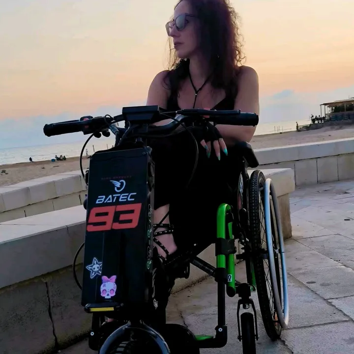 @elywheelchairgirl